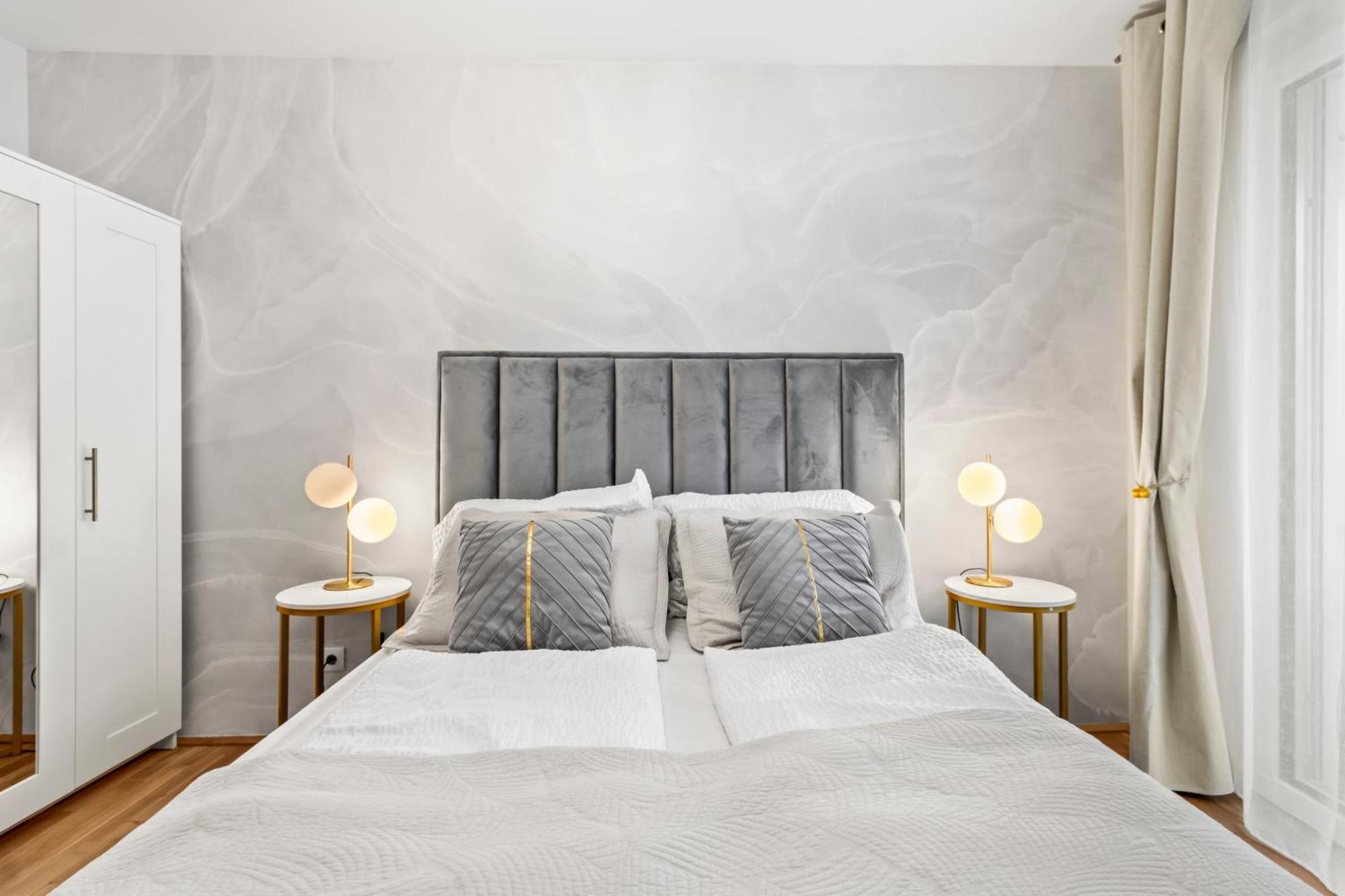 Modern Apartment I Parking I เวียนนา ภายนอก รูปภาพ
